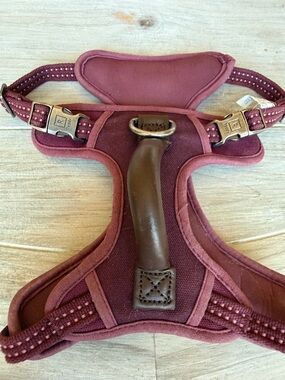 Reddy Adjustable Burgundy Dog Harness with Leather Handle